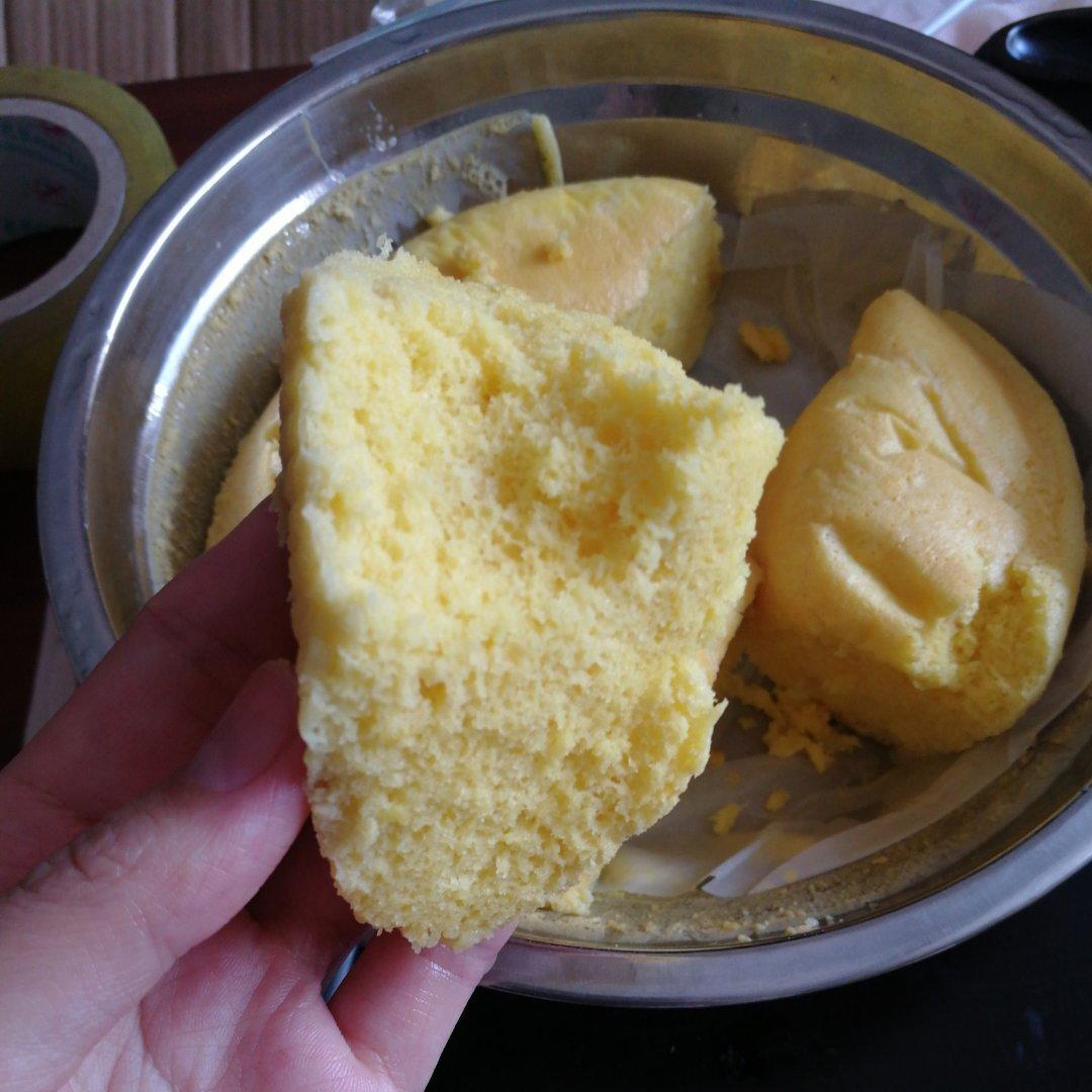 不用烤箱，在家也能做的蒸蛋糕