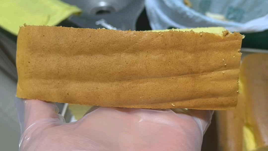 古早蛋糕又名抖臀蛋糕