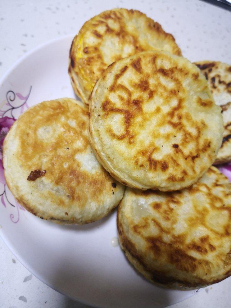 早餐霸王~沉甸甸鸡蛋汉堡