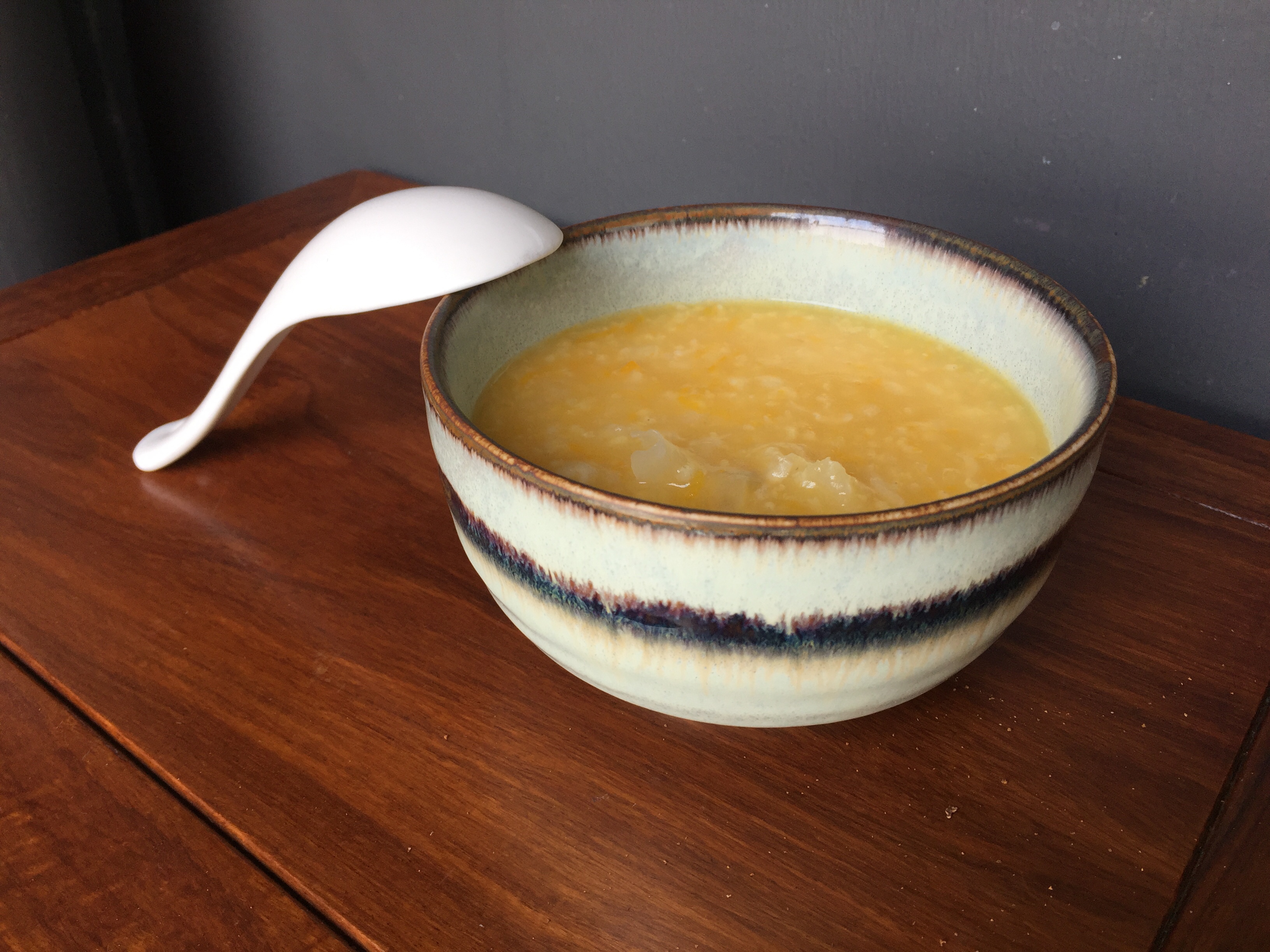 【健康三餐】南瓜银耳小米粥的做法