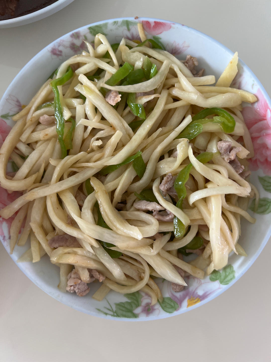 茭白丝青椒丝炒肉丝