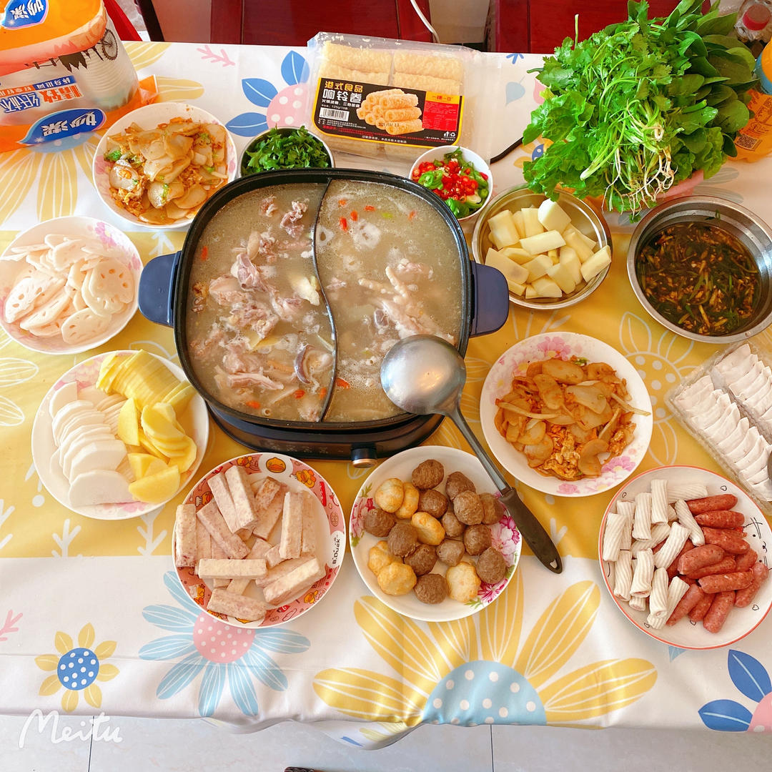 入冬后最滋补的【猪肚鸡火锅】，私藏秘方免费送！