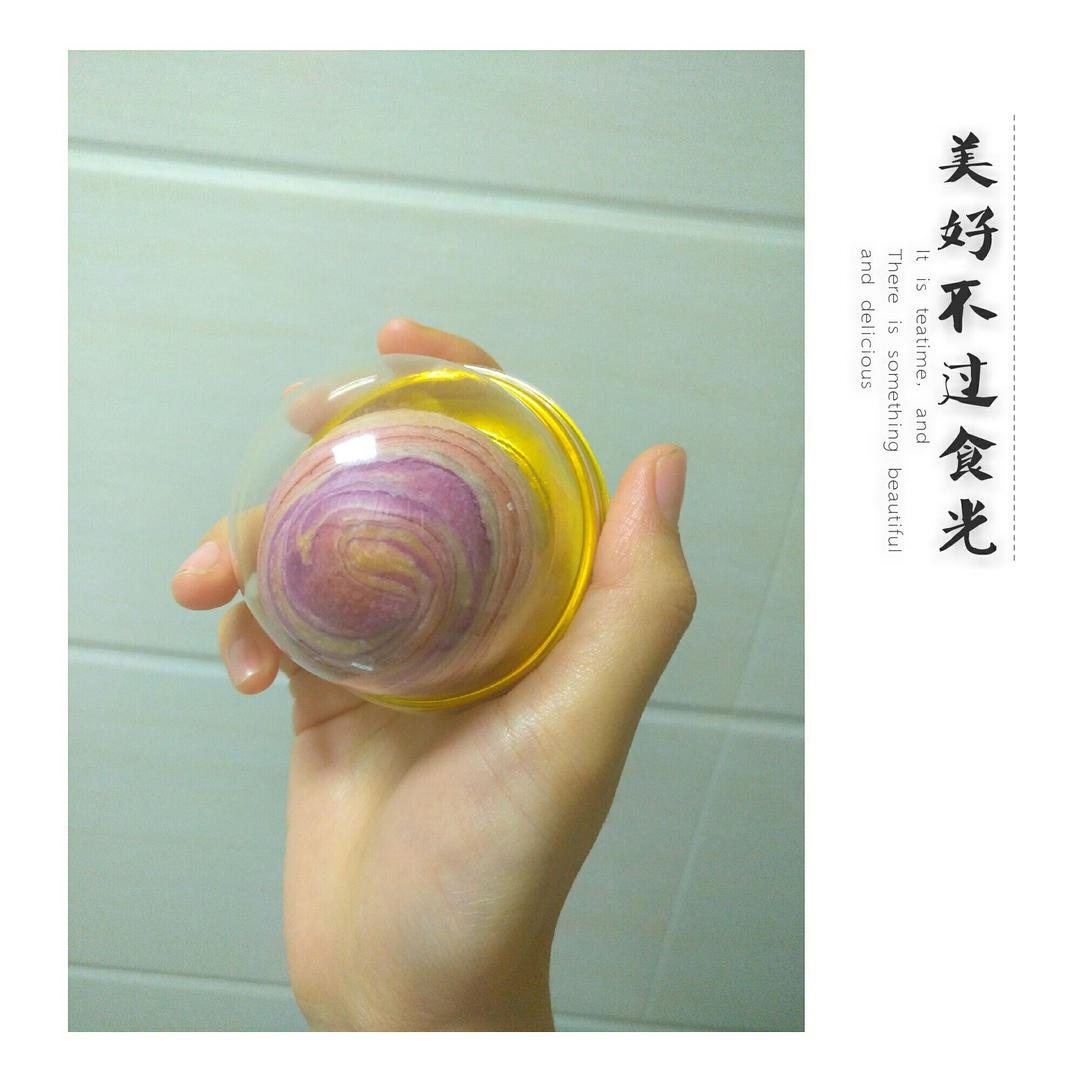 彩虹渐变蛋黄酥（无需揉出膜）