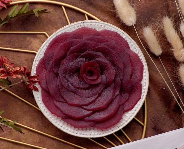 玫瑰花红酒雪梨的做法