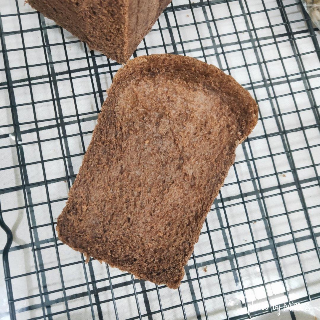 双倍浓郁的可可巧克力吐司