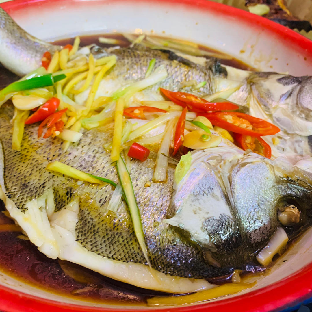 清蒸鲈鱼
