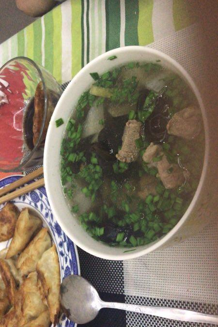 羊肉炖白萝卜