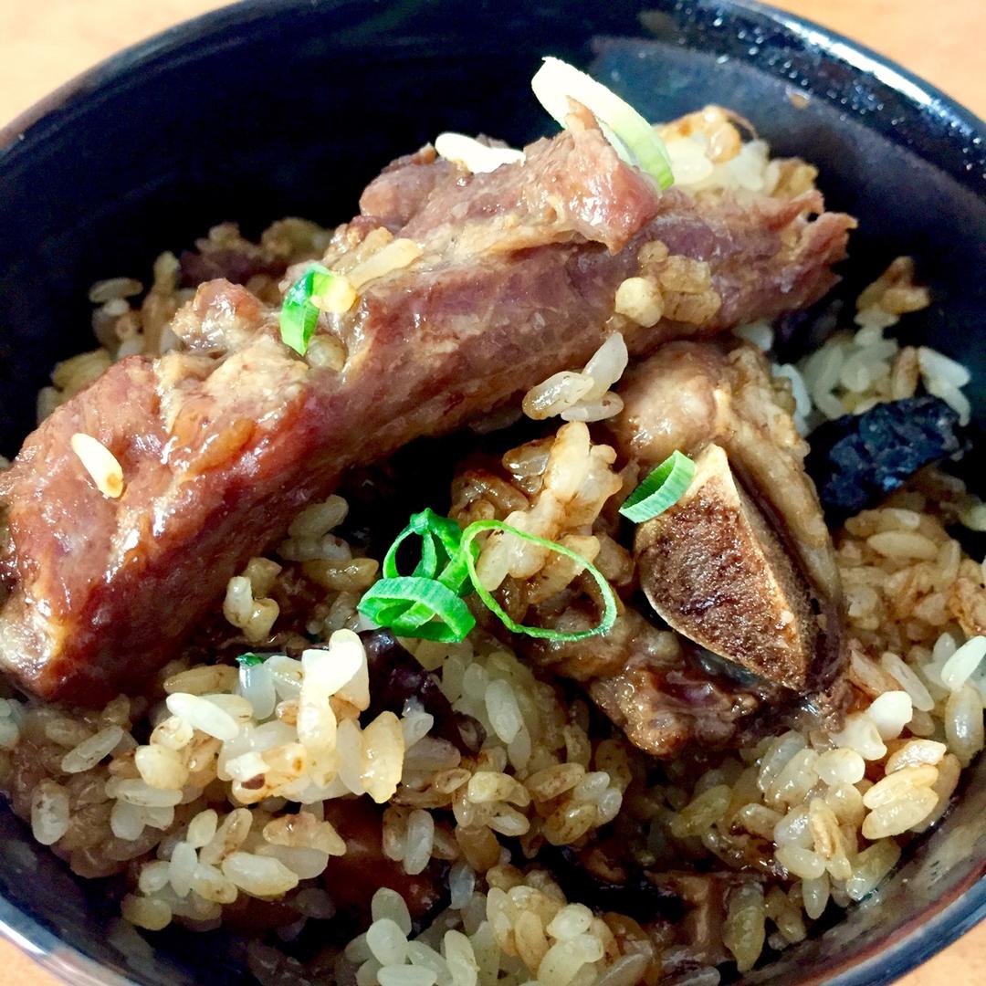 超好吃的排骨糯米饭