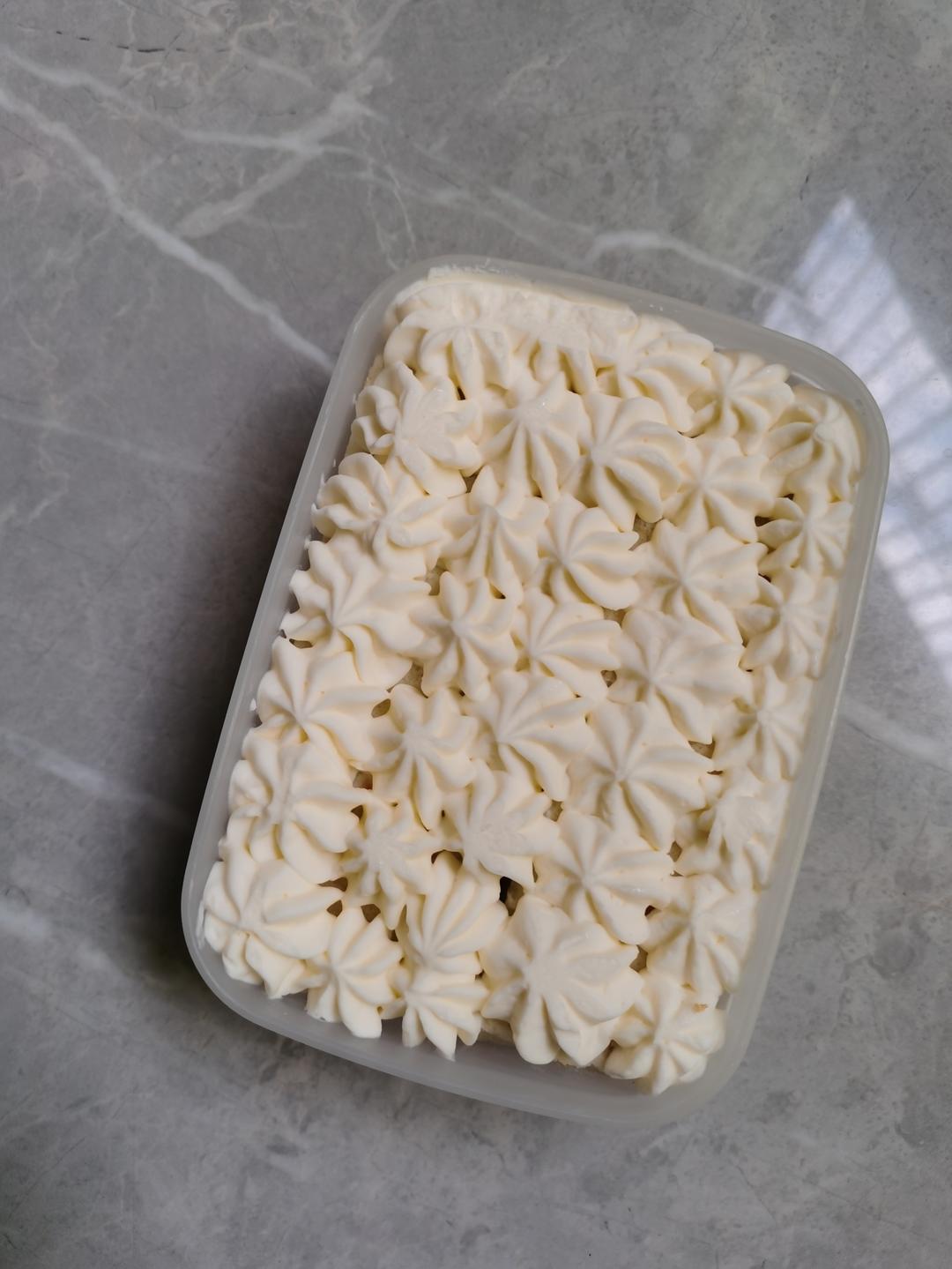 咸奶油杏仁盒子蛋糕