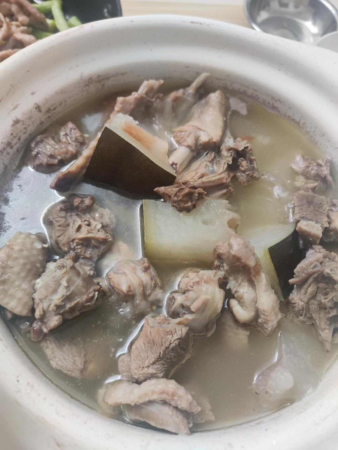 清热消暑平补的冬瓜煲鸭汤