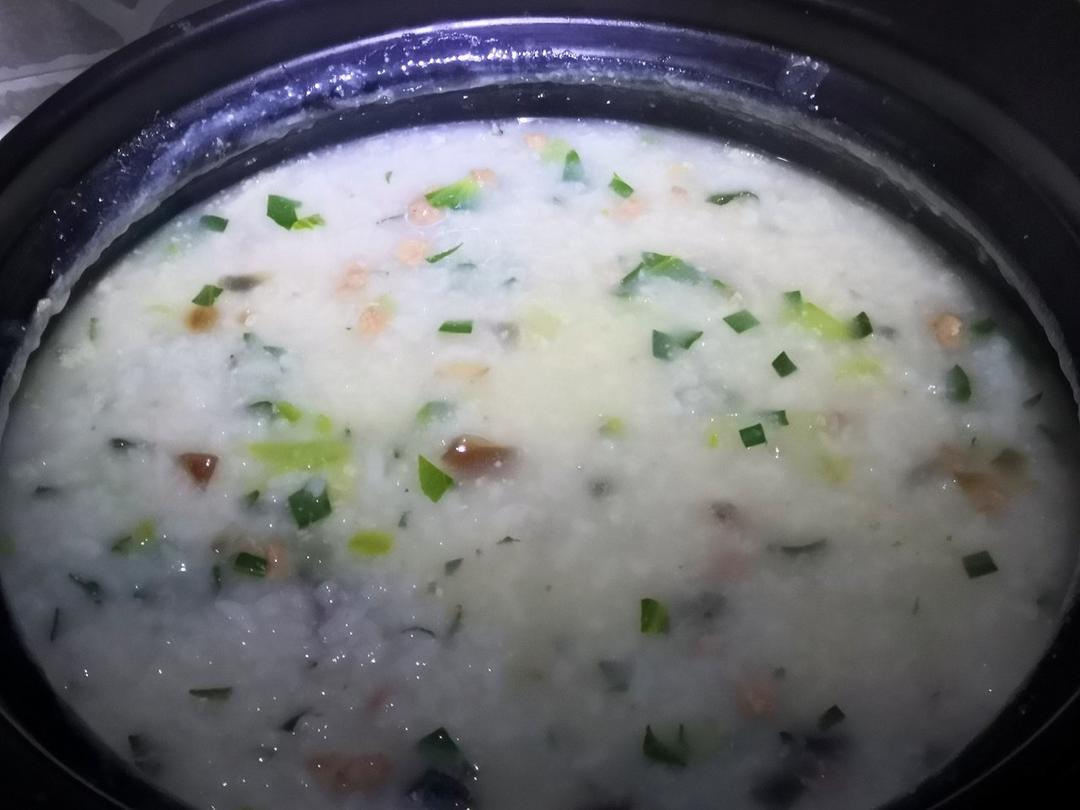 十五分钟快手之香滑皮蛋瘦肉粥(附五分钟电饭煲电压力锅更快捷方法)