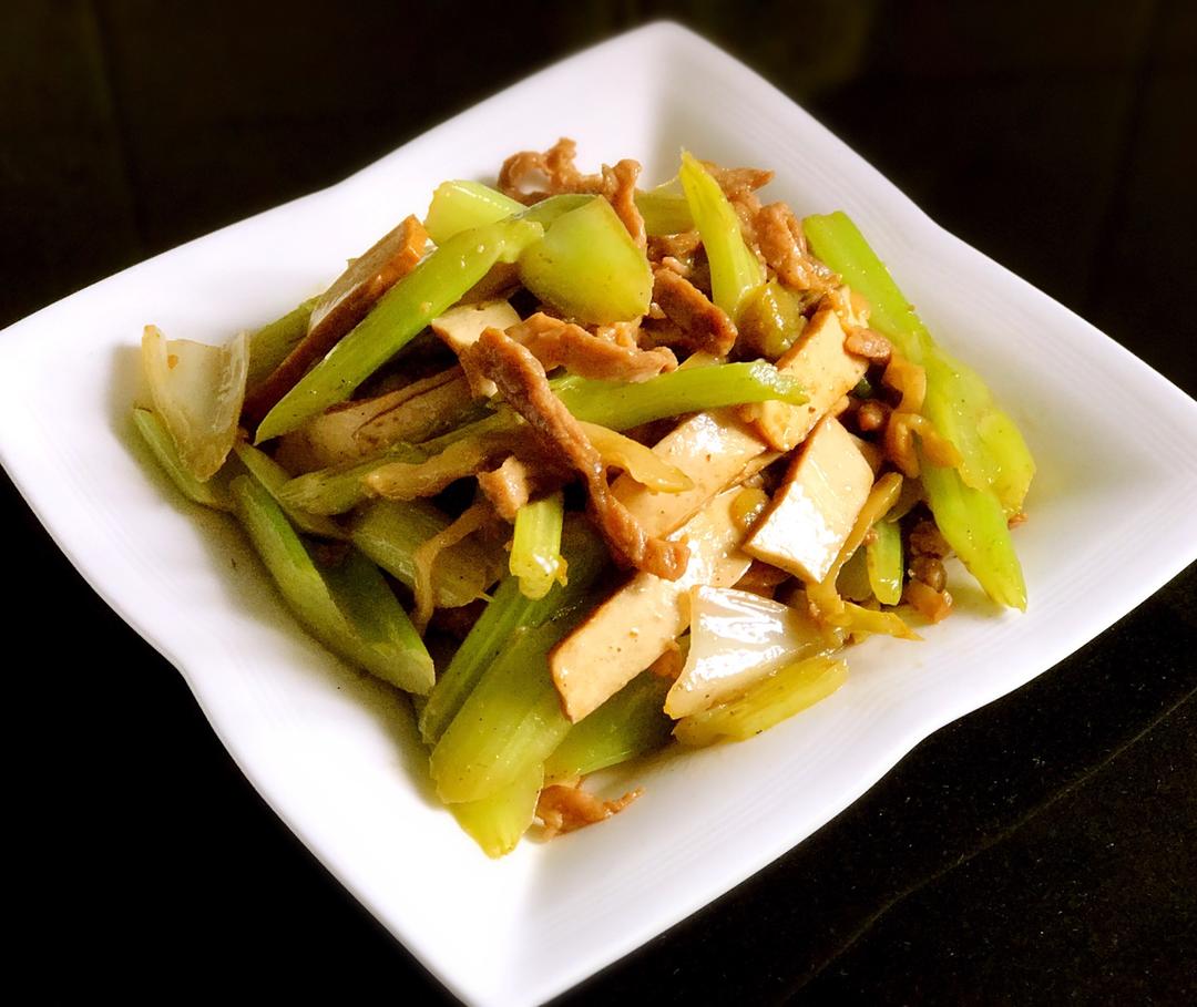 joycewangchoi做的西芹炒肉