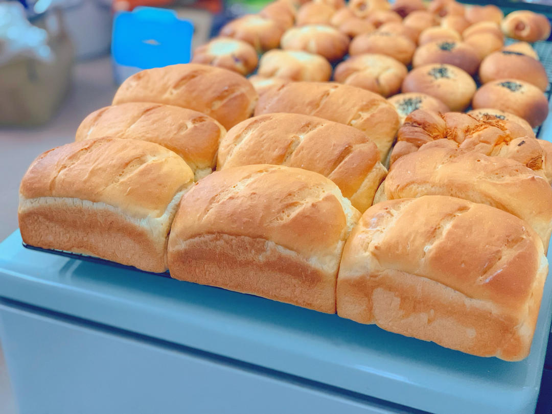 口感妙啊~高含量鲜奶糯米汤种吐司