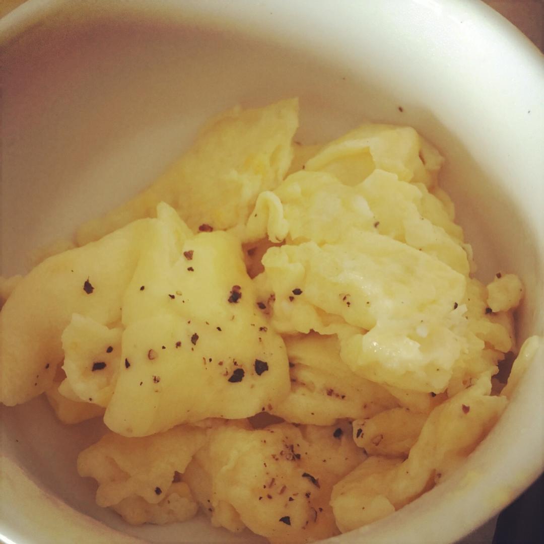 美式炒蛋 scrambled eggs