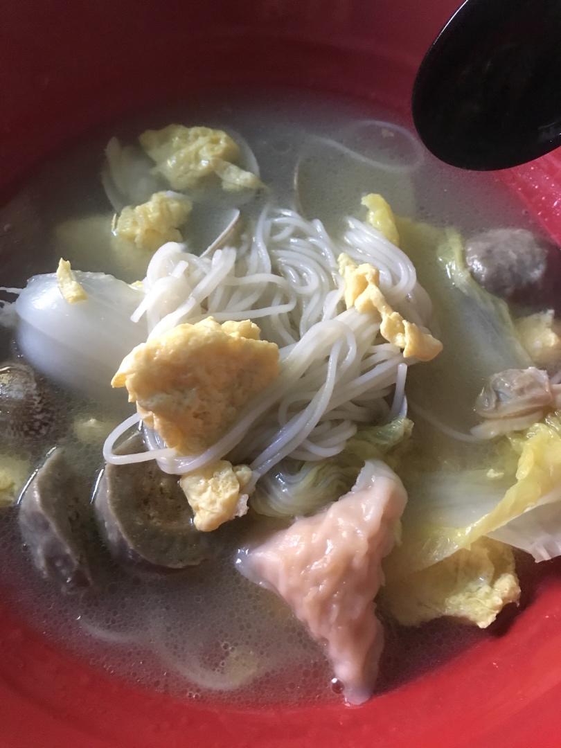 花蛤米粉汤