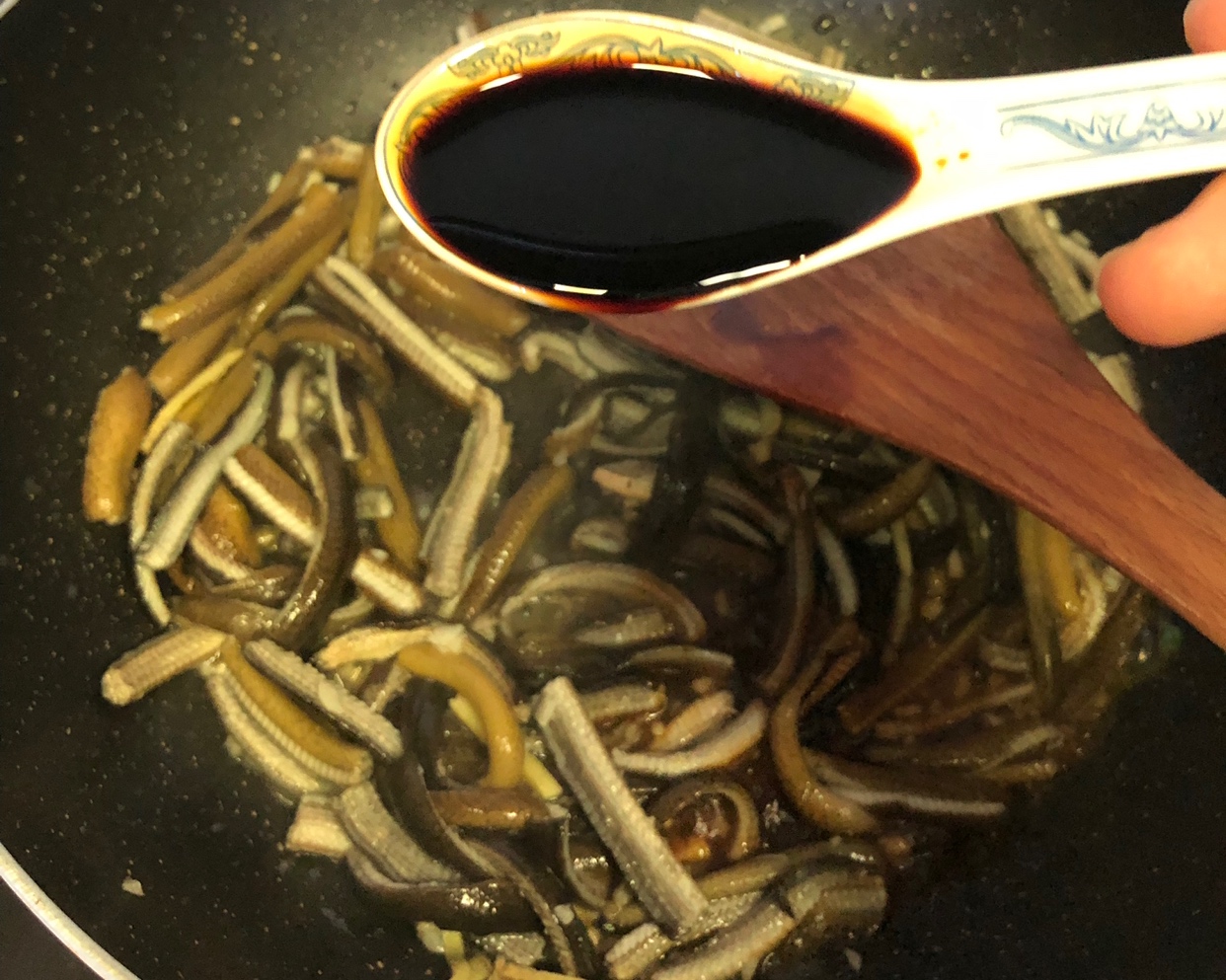 老上海味道—响油鳝丝的做法 步骤7