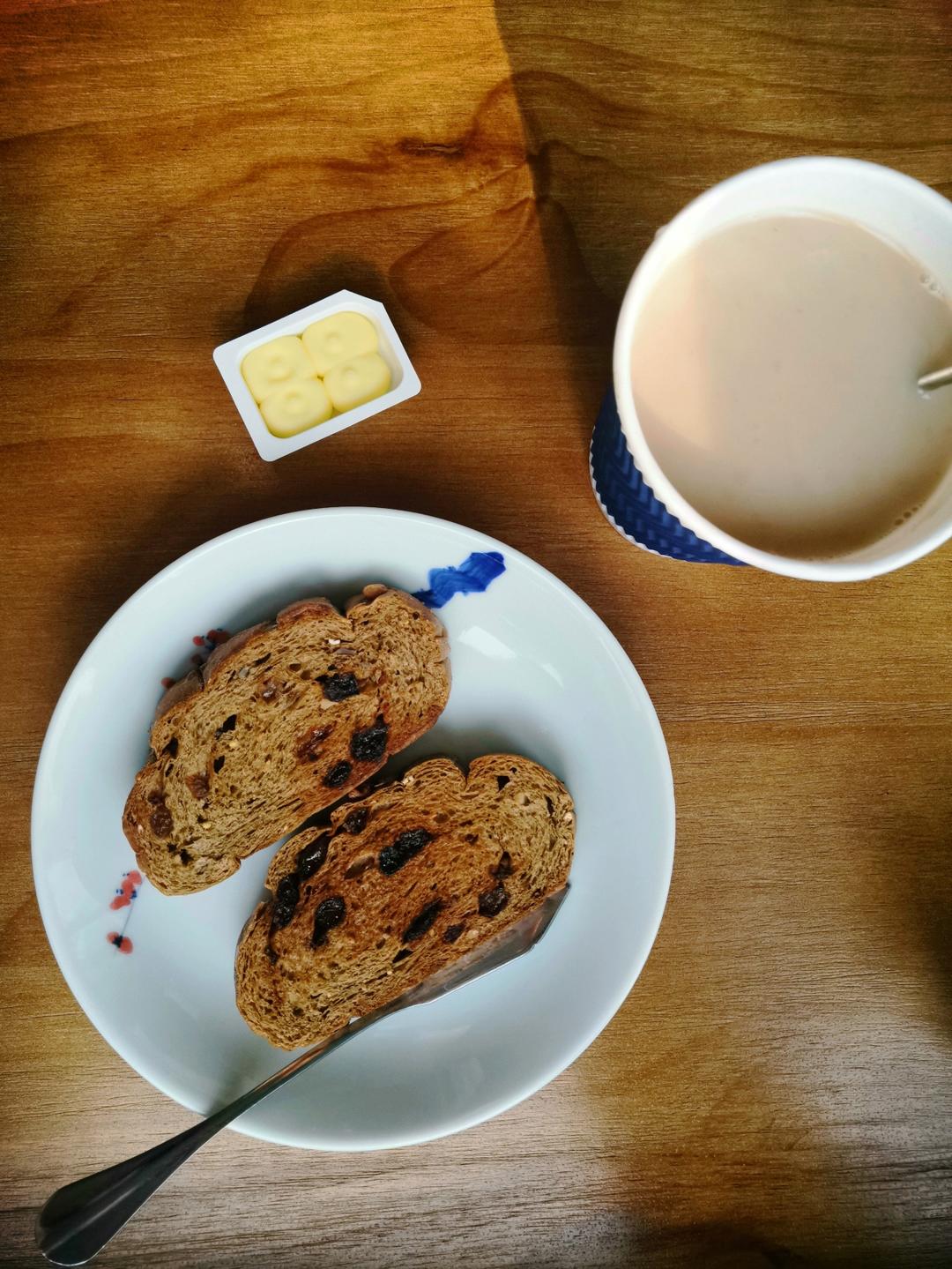 和至亲至爱的人一起慢慢吃饭