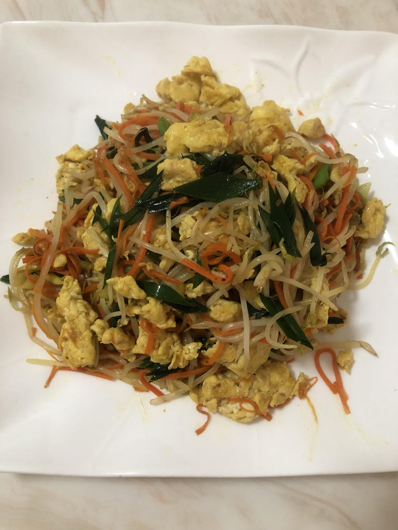 鲜香爽脆炒豆芽