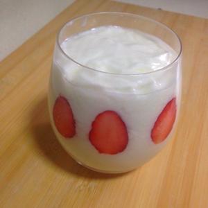 杯壁水果酸奶的做法 步骤4