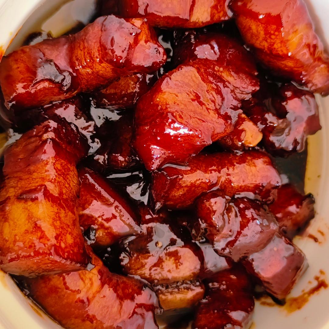 糖醋红烧五花肉，风味十足，香香