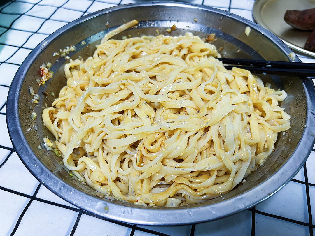 油泼面
