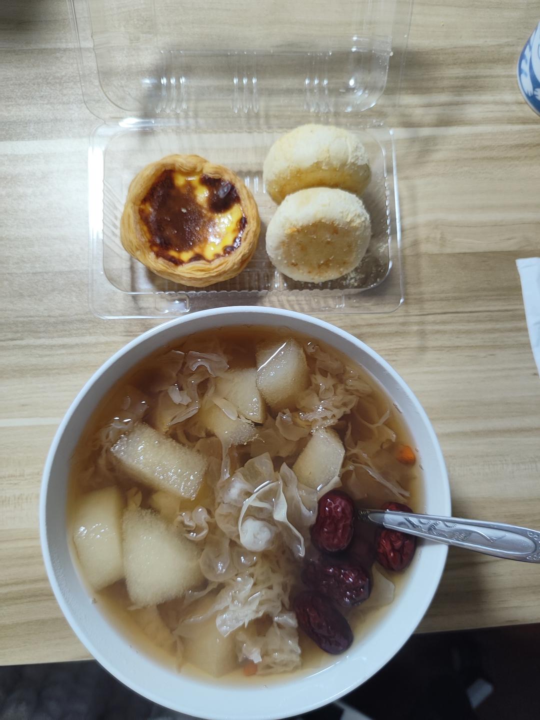 超好喝的小吊梨汤