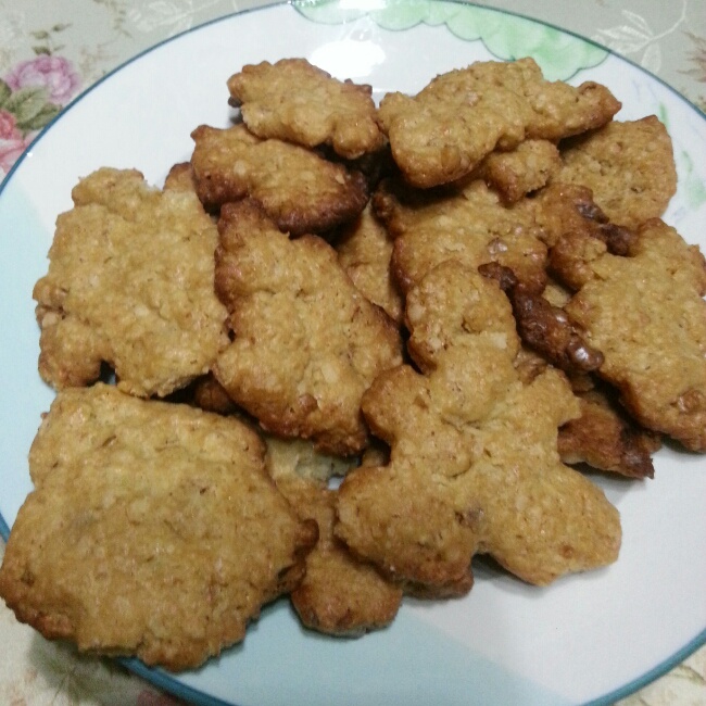 燕麦核桃饼干