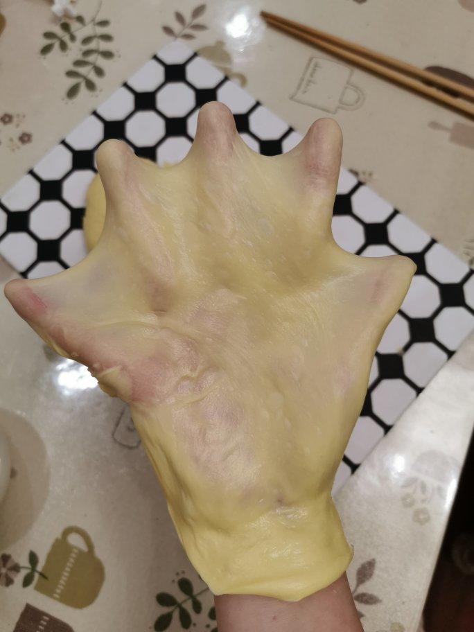 牛奶面包卷（打蛋器揉面）