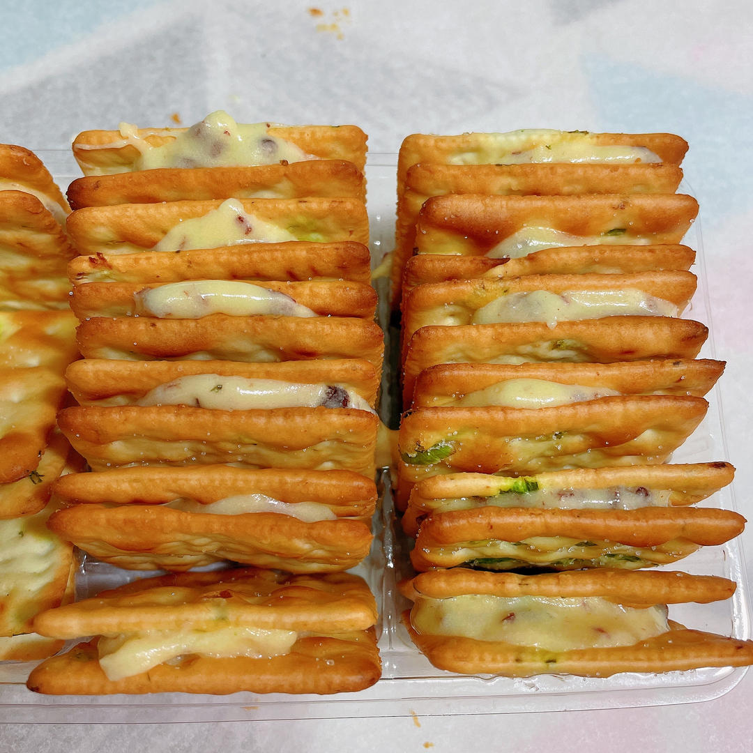 超级无敌好吃的牛扎拉丝葱香饼干
