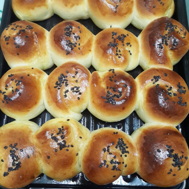 名字叫馒头的蜂蜜面包！