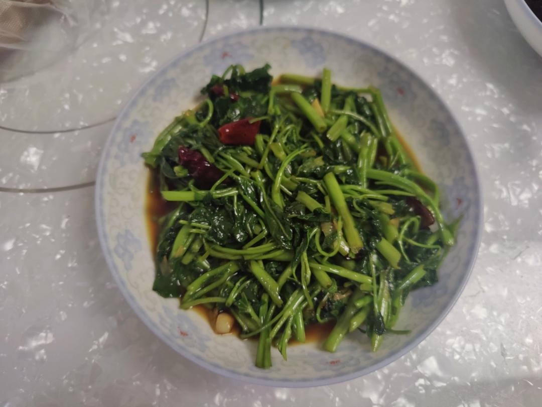 炒空心菜
