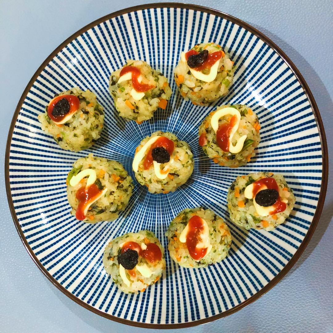 小盆友超爱的肉松饭团子