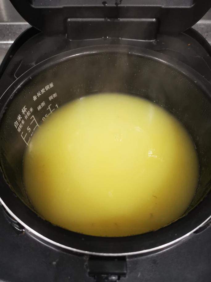 小米粥金黄香糯小窍门