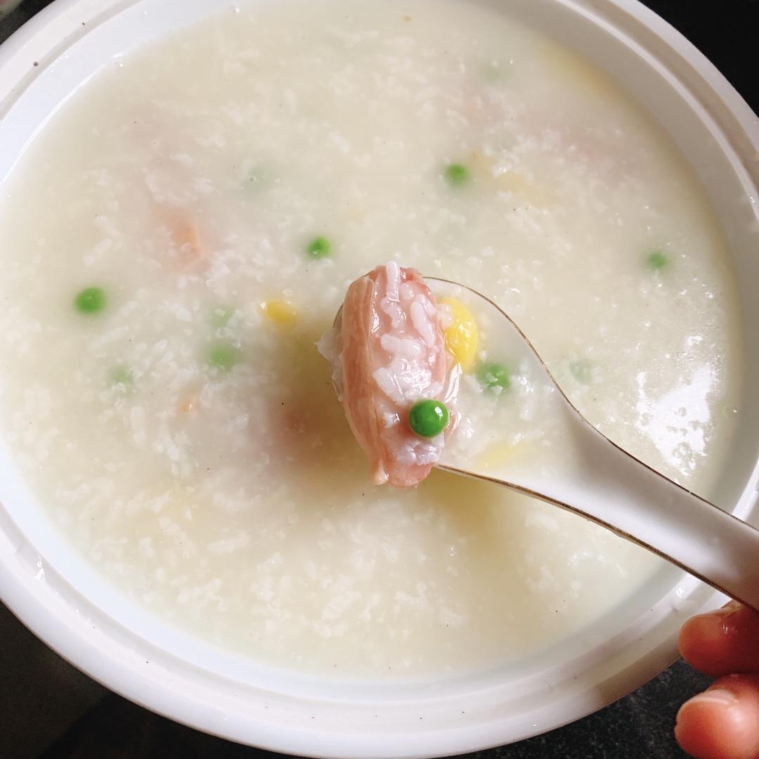 小美版皮蛋瘦肉粥