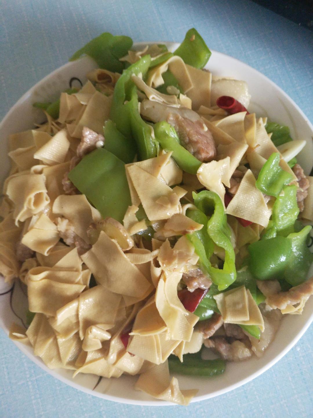 东北尖椒干豆腐