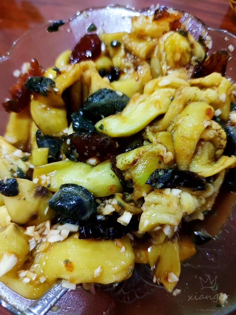 蒜泥版皮蛋擂茄子