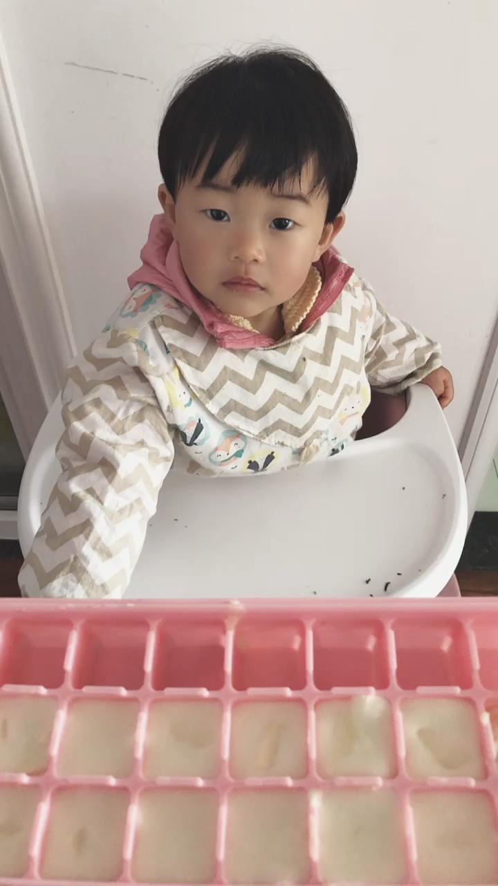 做了n次，终于做出了味道浓郁口感最像市售棒棒奶酪的奶酪棒！