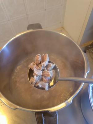 懒人高压锅版牛肉咖喱饭的做法 步骤2