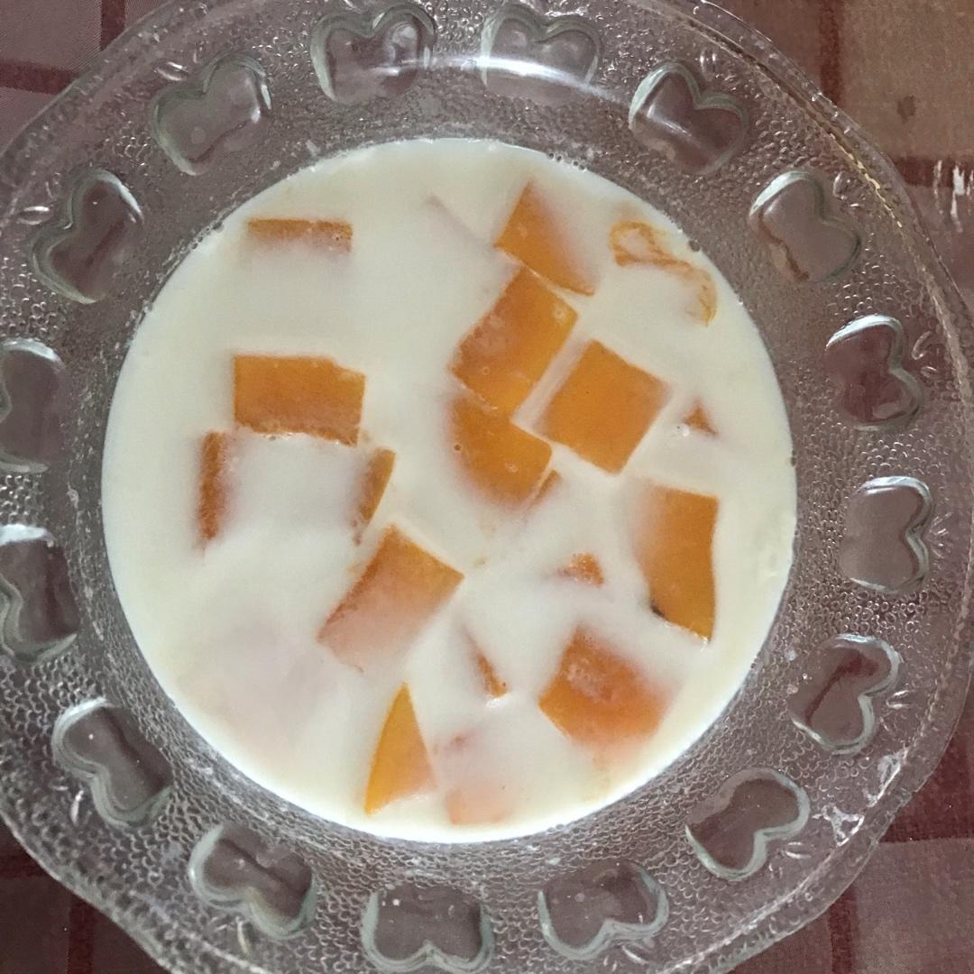 草莓果冻（超级简单）
