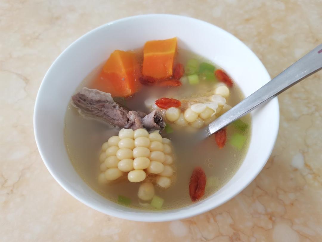 玉米排骨汤