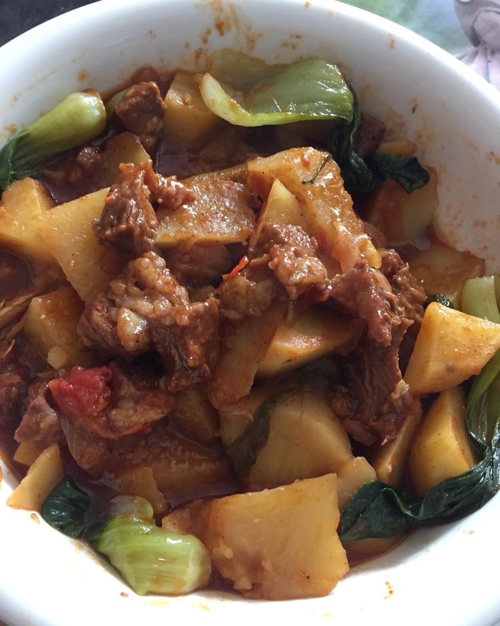 土豆炖牛肉