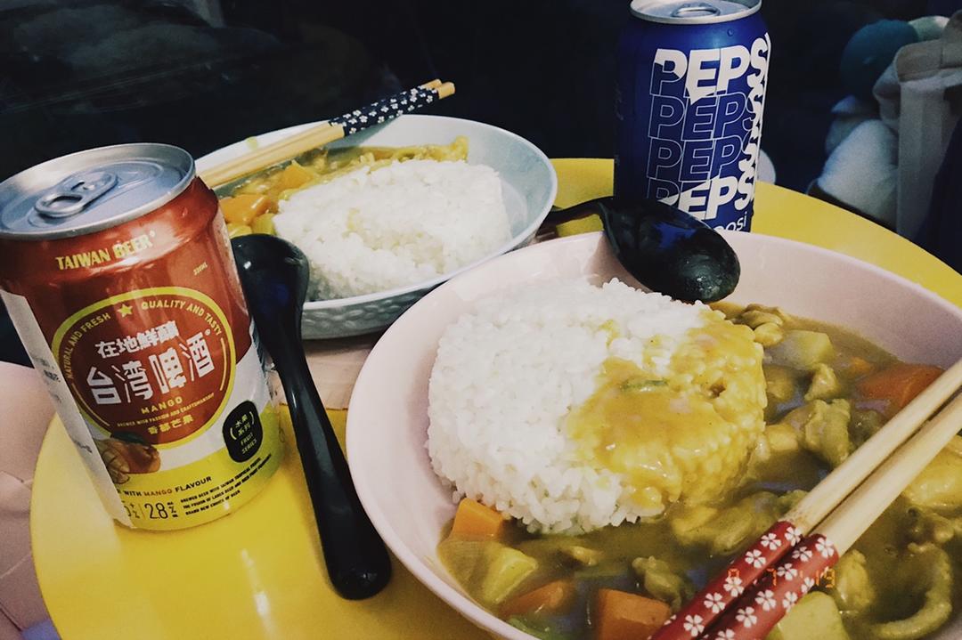 土豆咖喱鸡肉饭