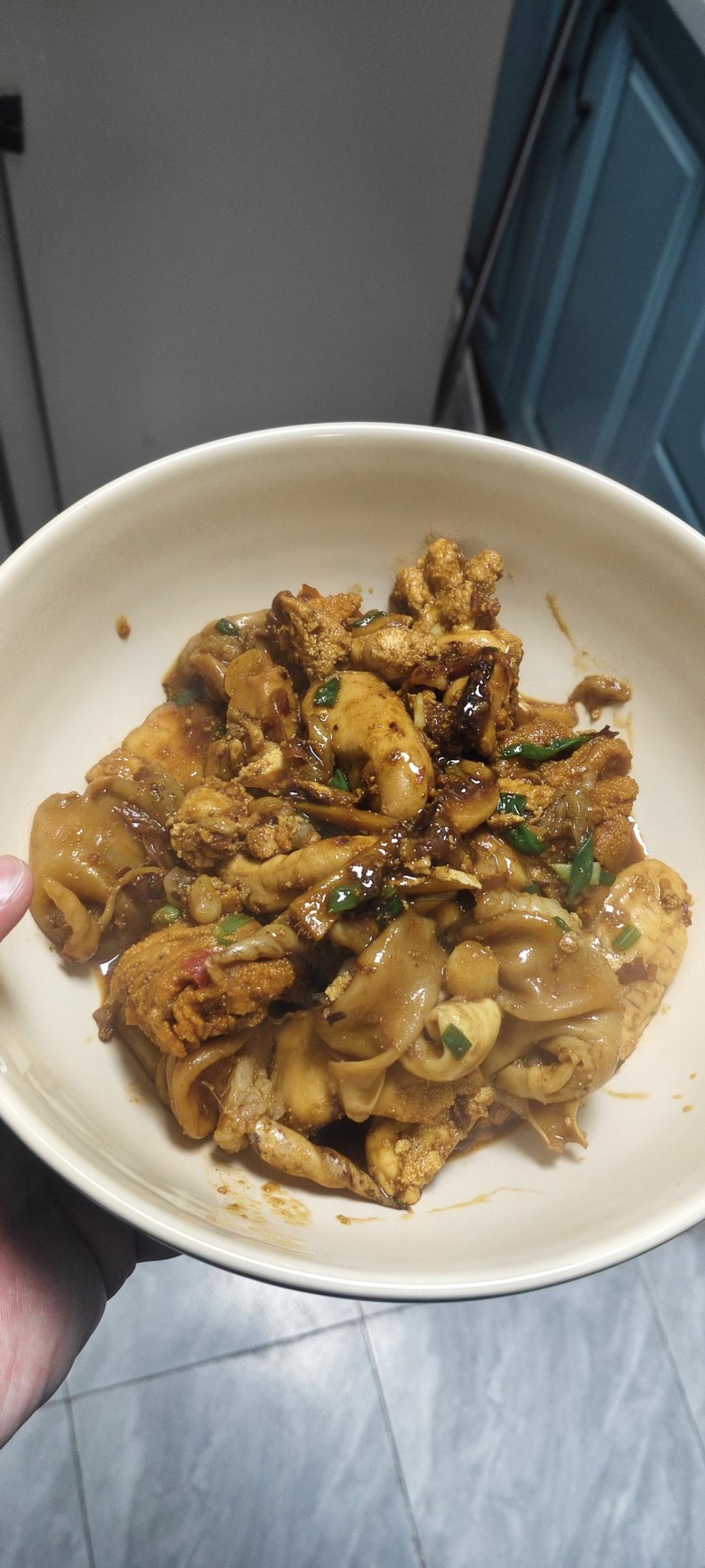 🔥🐟无敌下饭的家常烧鱼籽（干锅鱼杂）🍚🥤