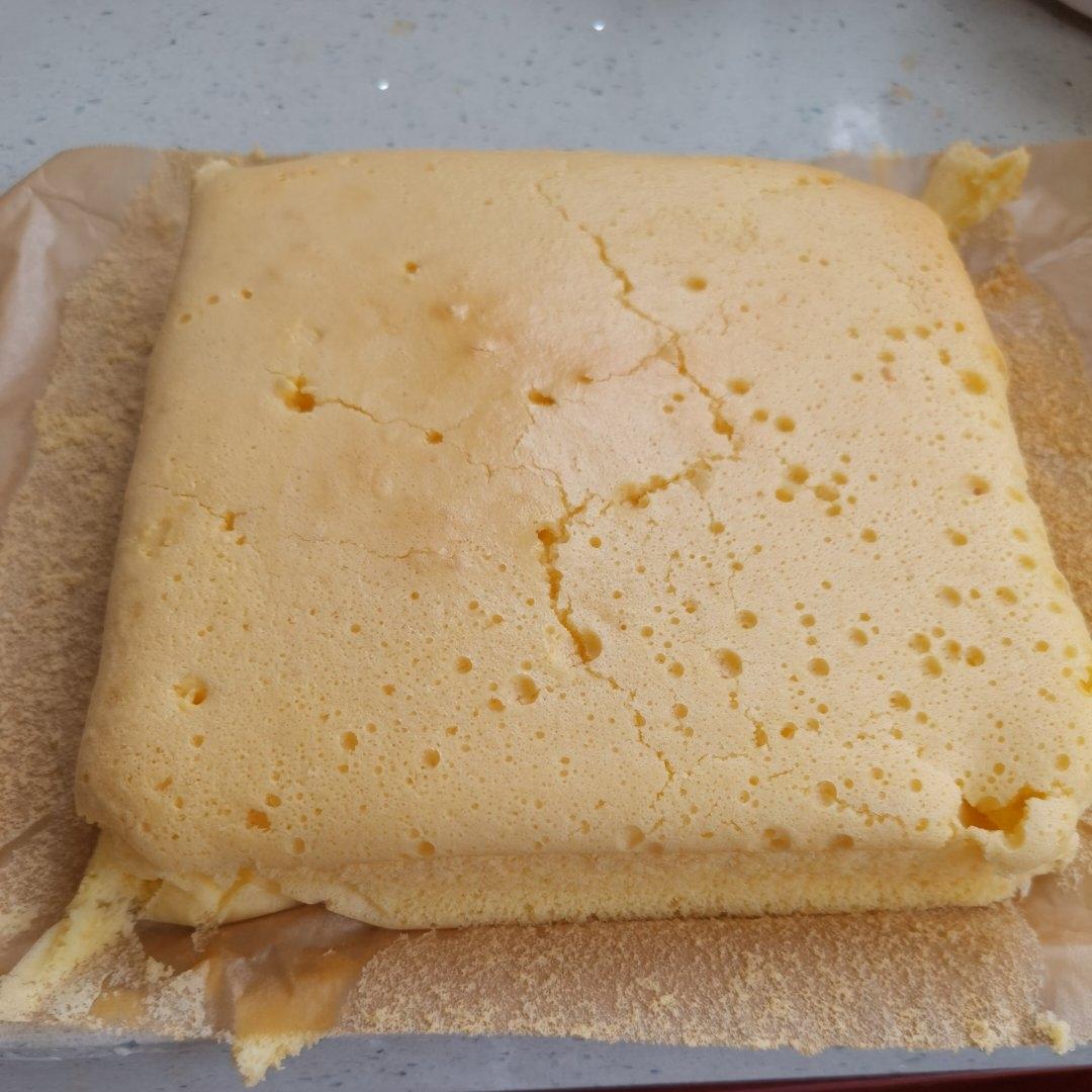 消耗淡奶油---淡奶油戚风蛋糕