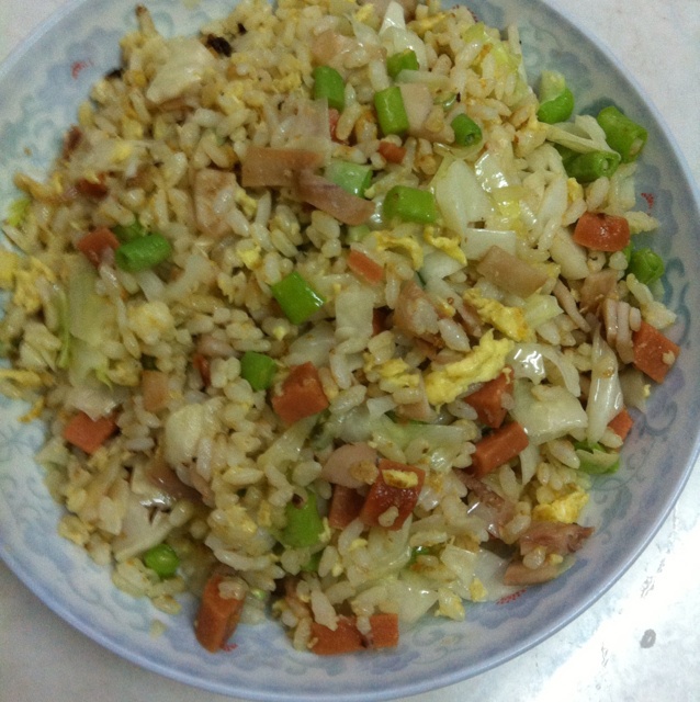 黄金海鲜炒饭