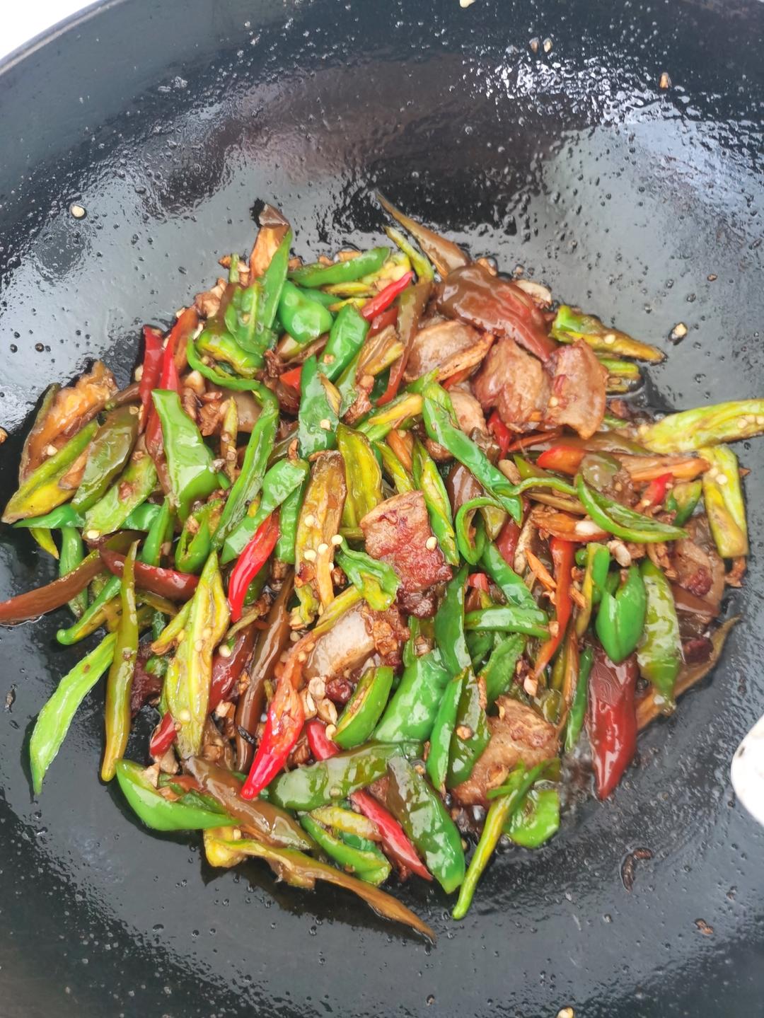 超下饭 ！小炒肉（辣椒炒肉）