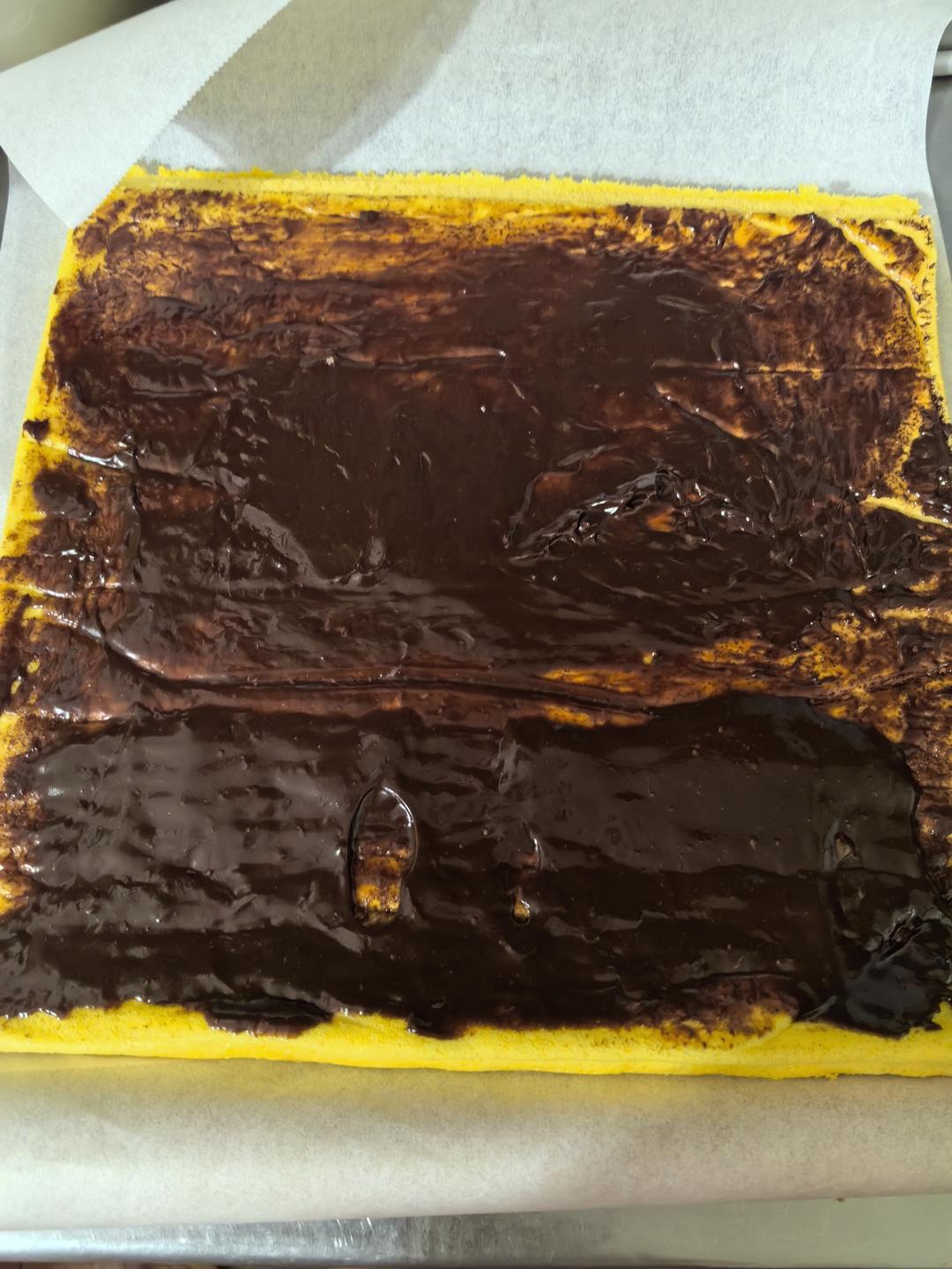 超浓郁卷不裂的巧克力蛋糕卷