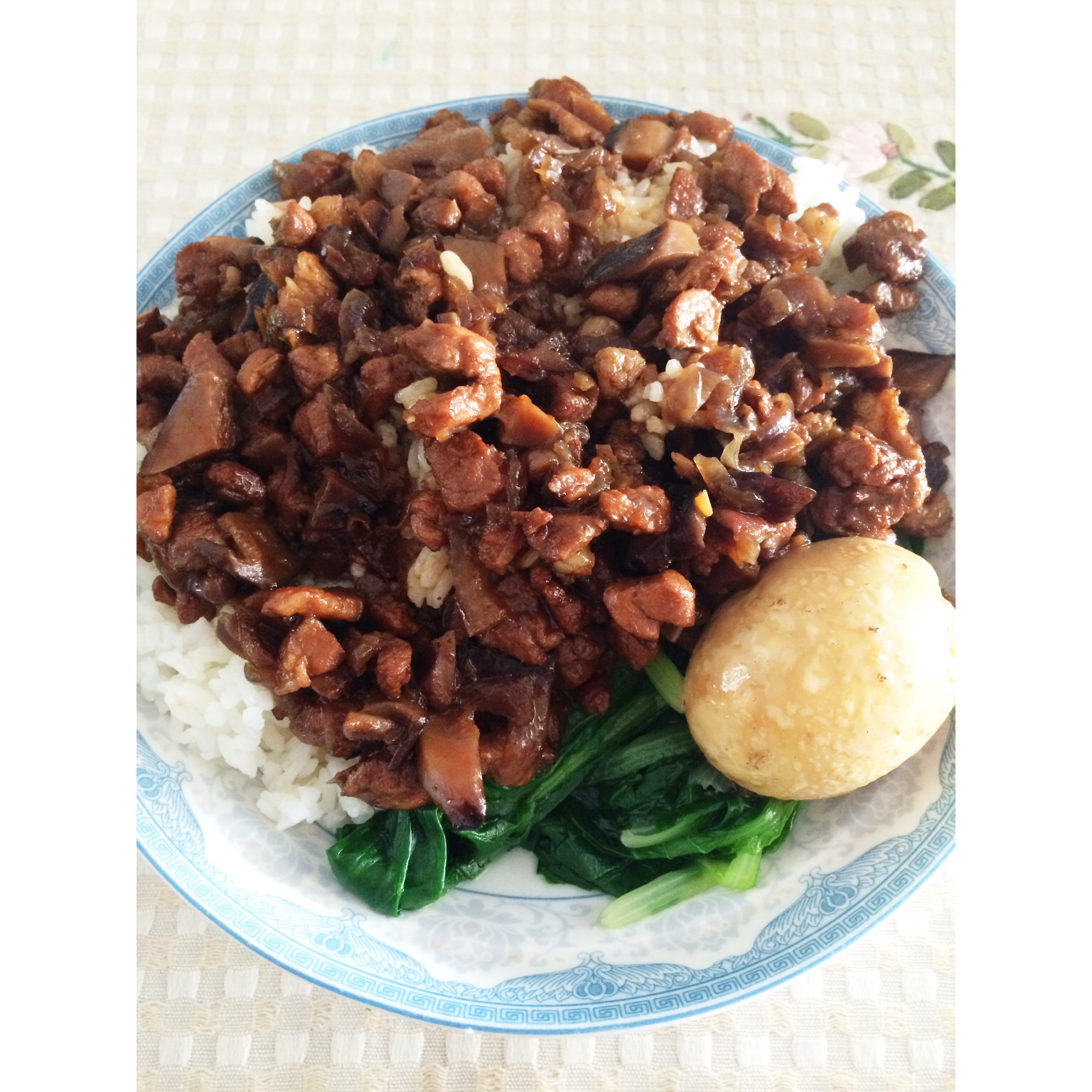 台式卤肉饭