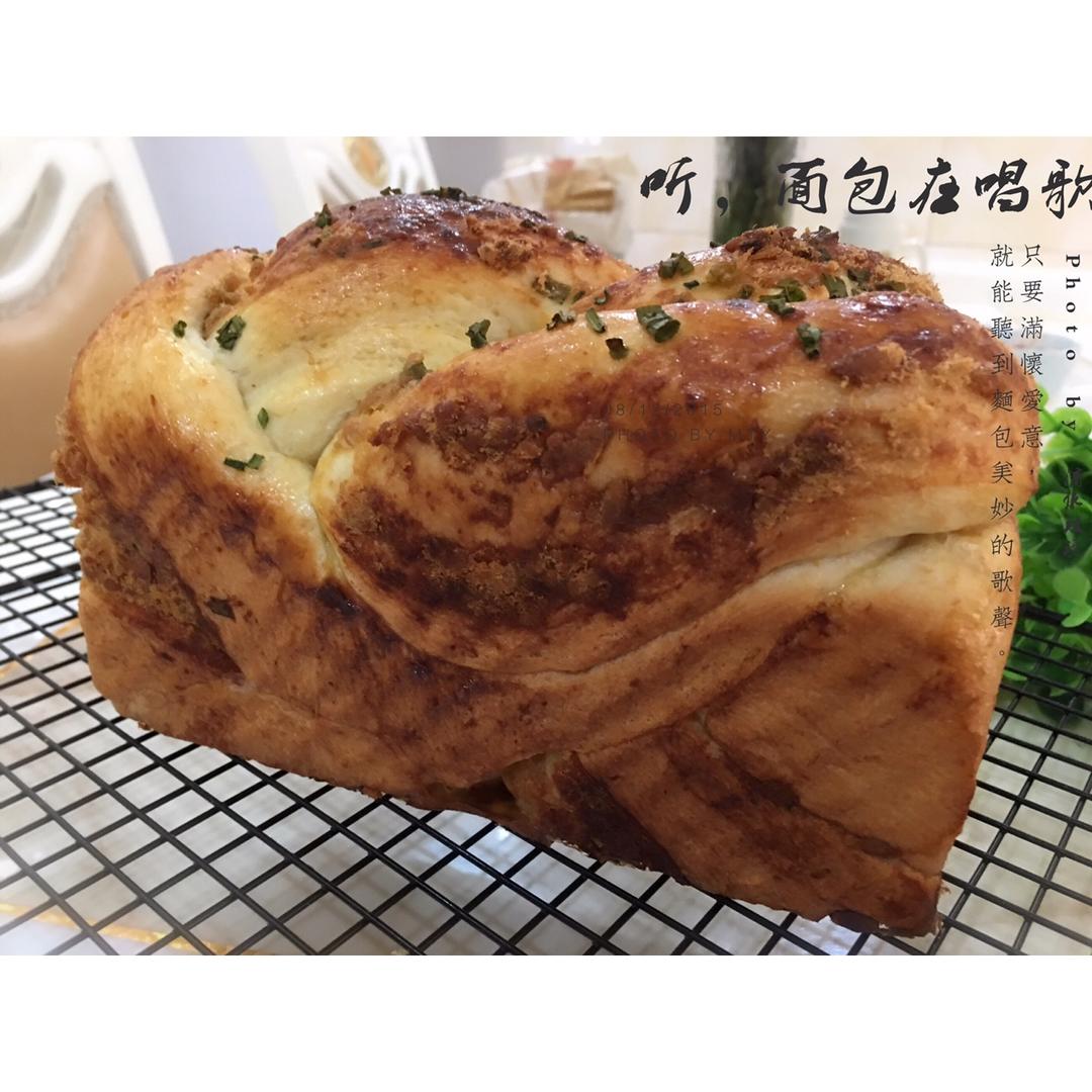 香葱肉松手撕吐司