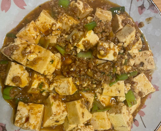 简单易做家庭葱烧豆腐